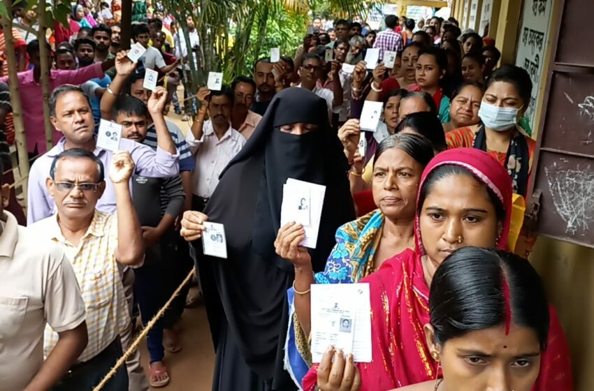  বিক্ষিপ্ত কিছু ঘটনা ছাড়া উপভোট শান্তিতে চলছে