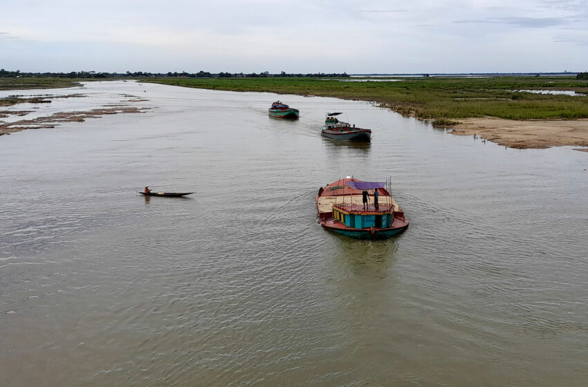  নাব্যতা হারিয়ে ধলাই নদী এখন মৃত্যু শয্যায়, উদ্বেগ