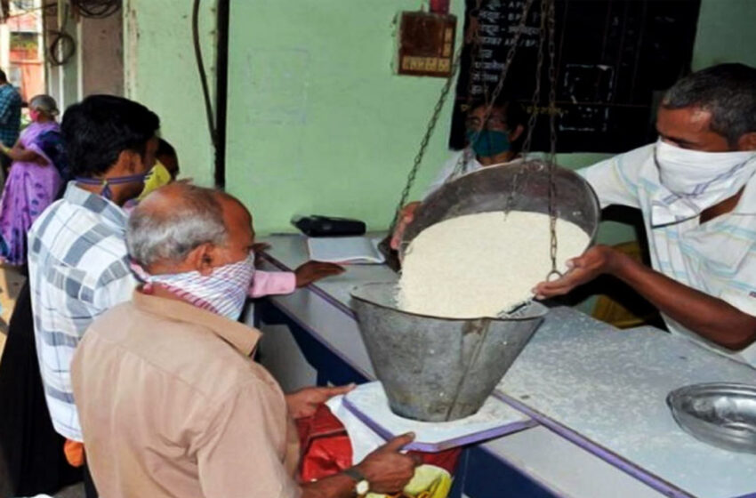  রেশন সামগ্রী খোলা বাজারে অভিযুক্ত ডিলারদের শোকজ!!