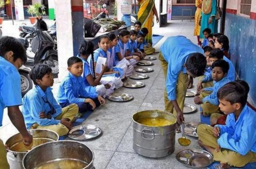  পুষ্টি প্রকল্পে দুর্নীতির অভিযোগ!!