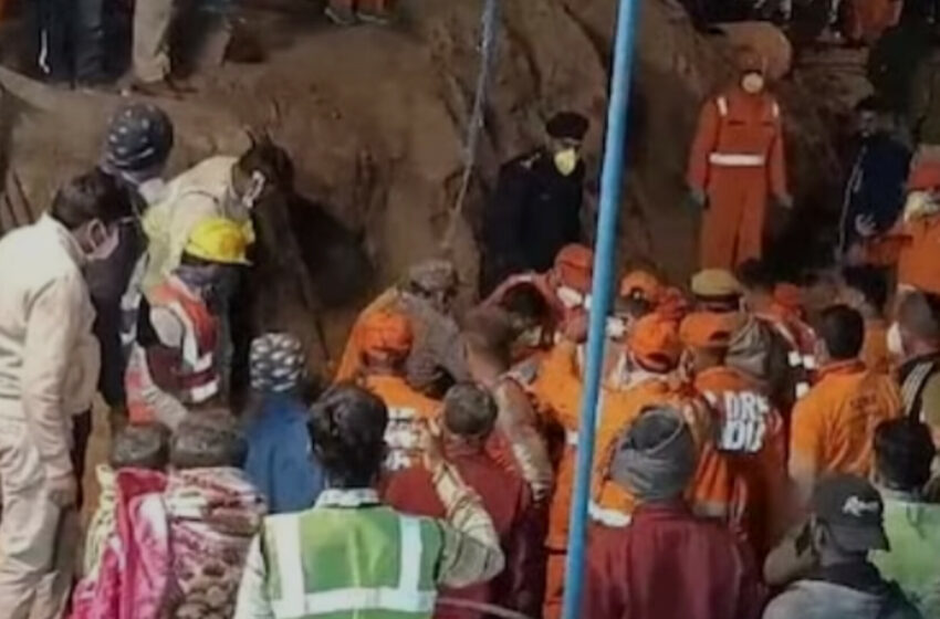  ব্যার্থ র‍্যাট হোল মাইনারের প্রচেষ্টা , ১০ দিন পর আলো দেখেই চোখ বুজল ৩ বছরের চেতনা!!