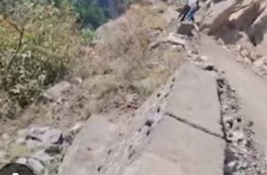 ফের ধ্বসে বিপর্যস্ত উত্তর সিকিম!!